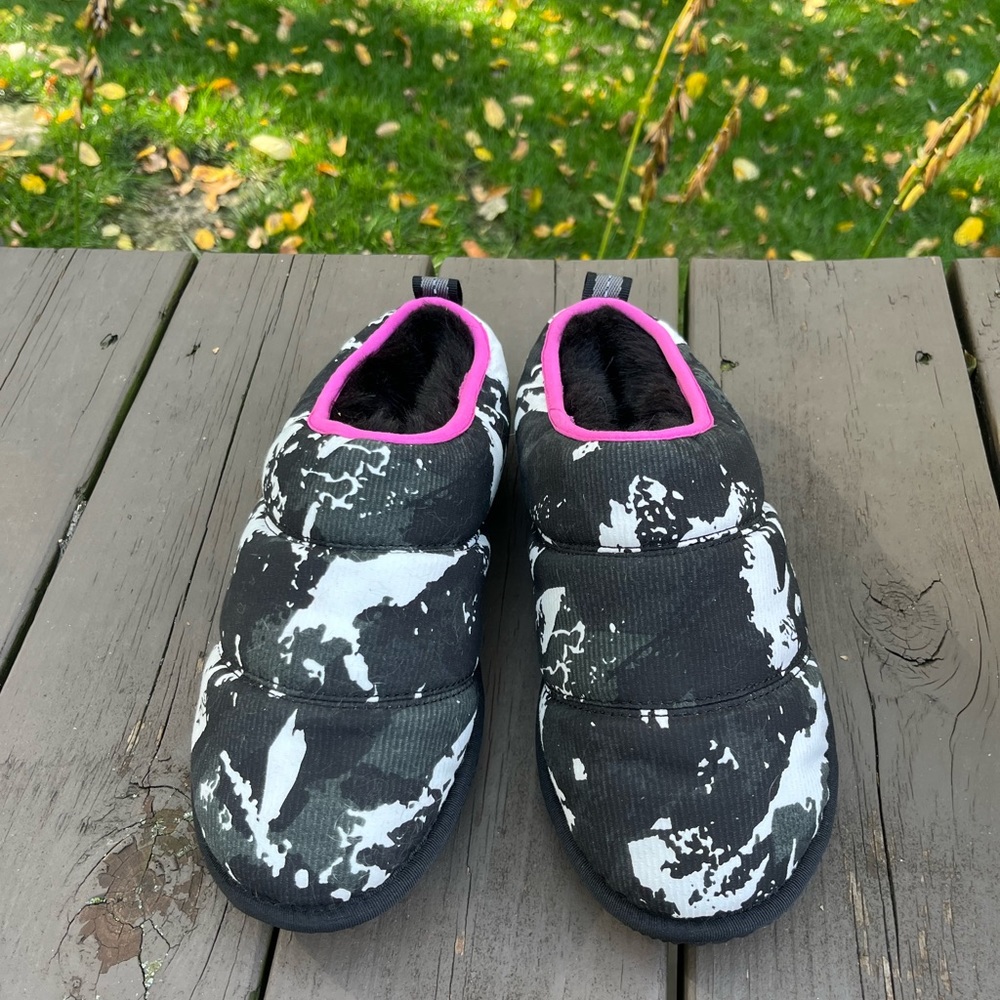 🖤NEW SOREL BODEGA RUN SLIP ON SHOES SLIPPERS 8 9 - Picture 6 of 9
